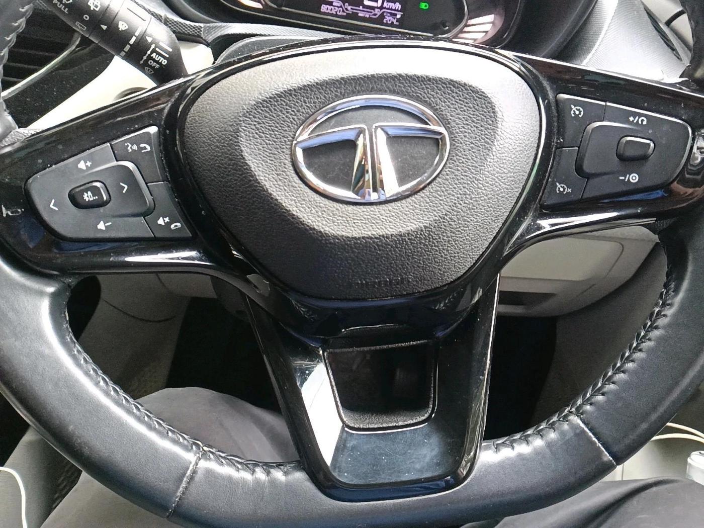 2020 Tata NEXON XZA PLUS (O) PETROL DUAL TONE, Petrol, Automatic, 80,020 km, interior
