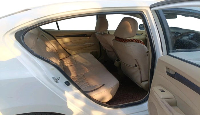 2012 Honda City 1.5L I-VTEC S AT, CNG, Automatic, 1,22,862 km, interior