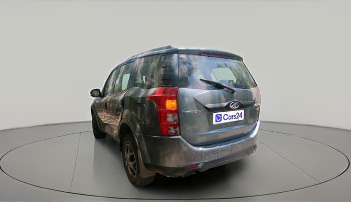 2016 Mahindra XUV500 W6, Diesel, Manual, 1,14,580 km, exterior