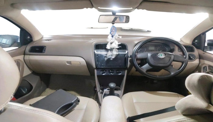 2012 Skoda Rapid AMBITION 1.6 TDI CR MT, Diesel, Manual, 2,64,401 km, interior