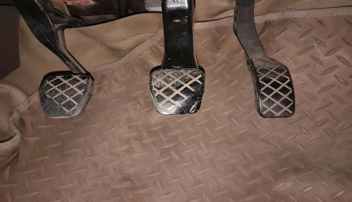 2012 Skoda Rapid AMBITION 1.6 TDI CR MT, Diesel, Manual, 2,64,401 km, interior