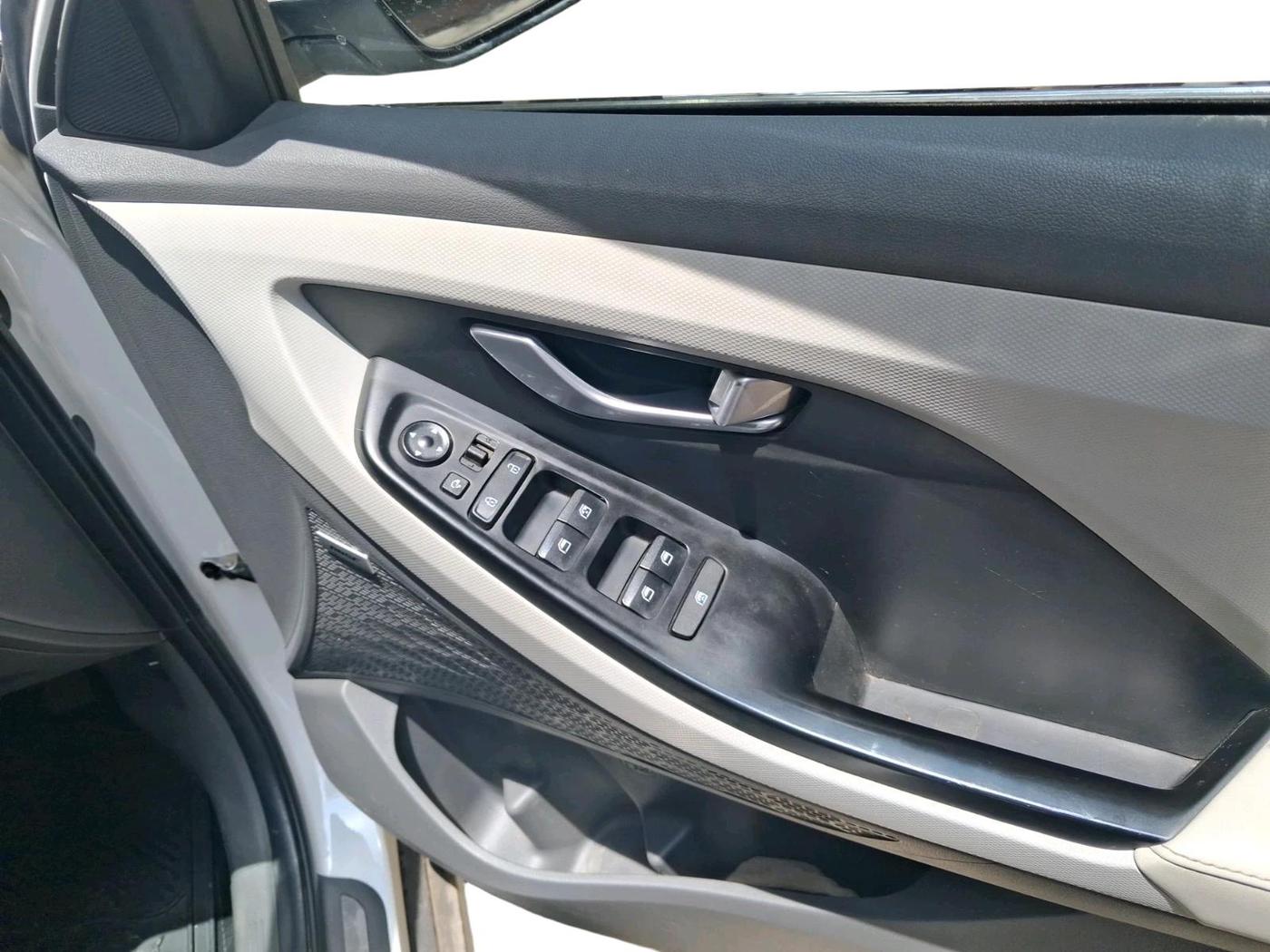 2024 Hyundai Creta Creta SX (O) 1.5 MPI IVT, Petrol, Automatic, 39,158 km, interior