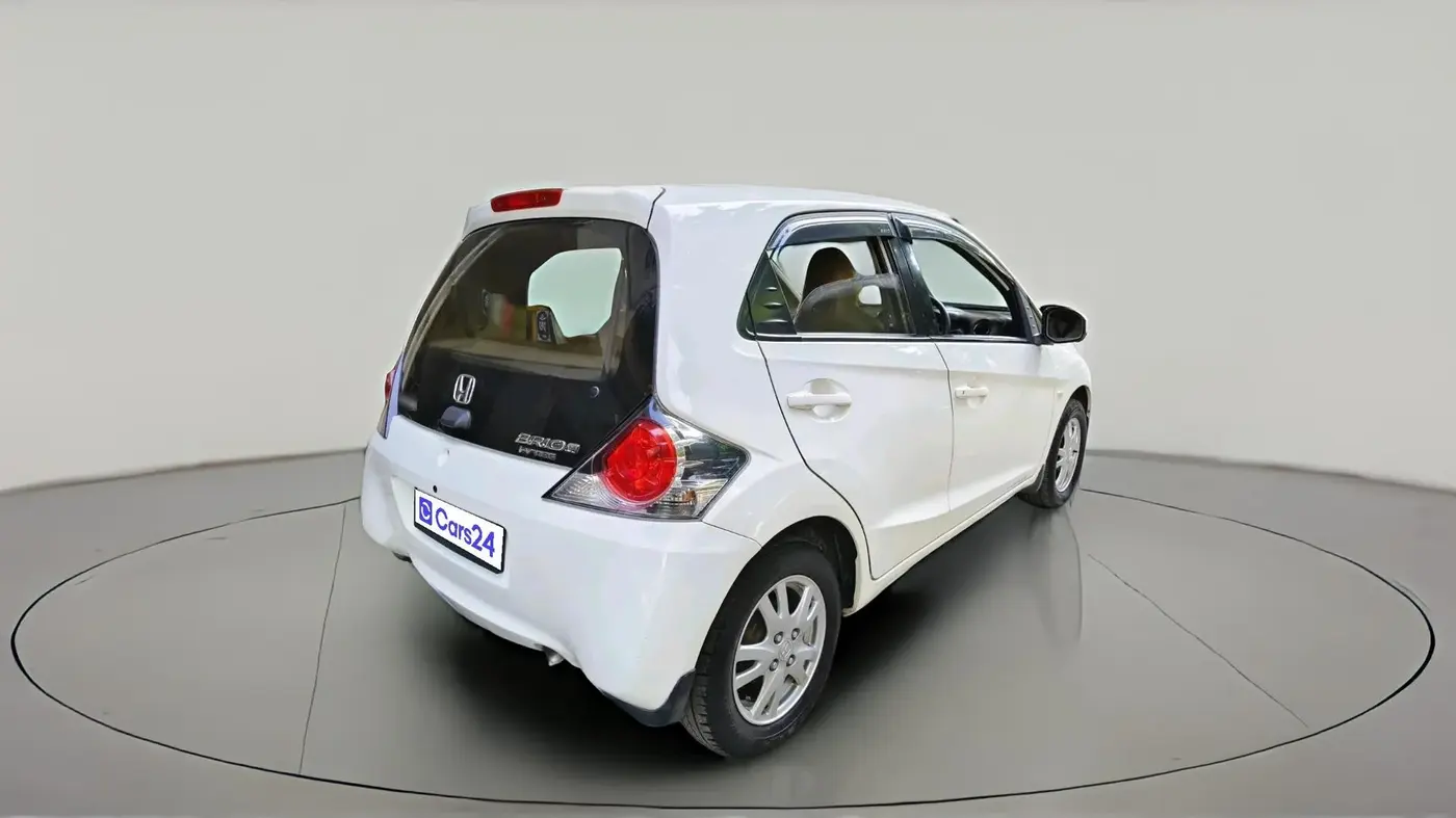 2013 Honda Brio V MT, Petrol, Manual, 84,993 km, exterior