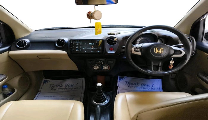 2013 Honda Brio V MT, Petrol, Manual, 84,993 km, interior