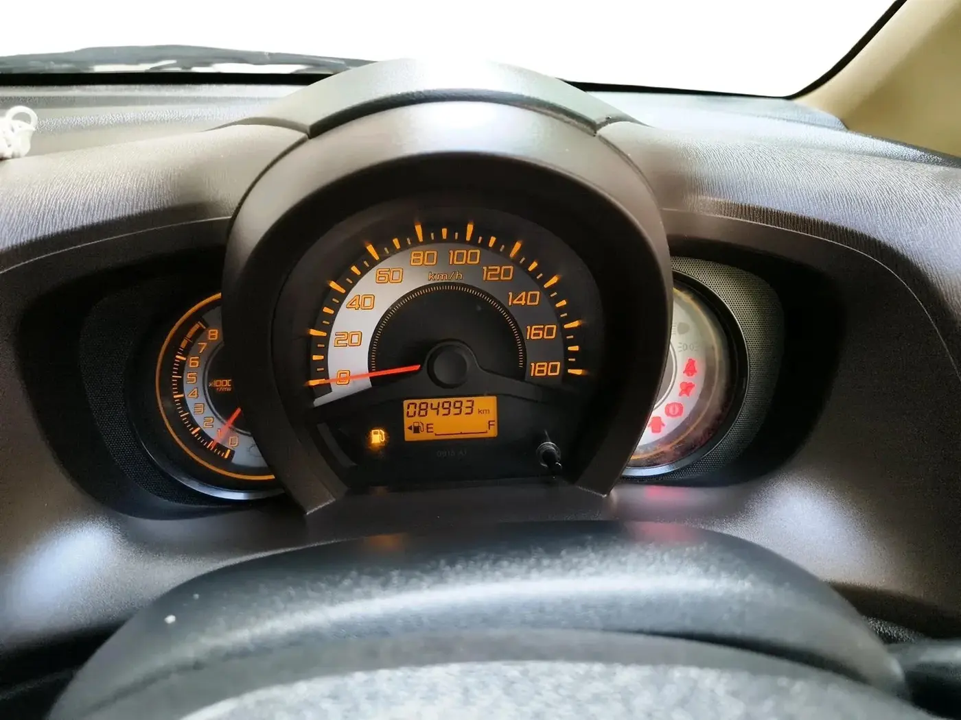 2013 Honda Brio V MT, Petrol, Manual, 84,993 km, interior