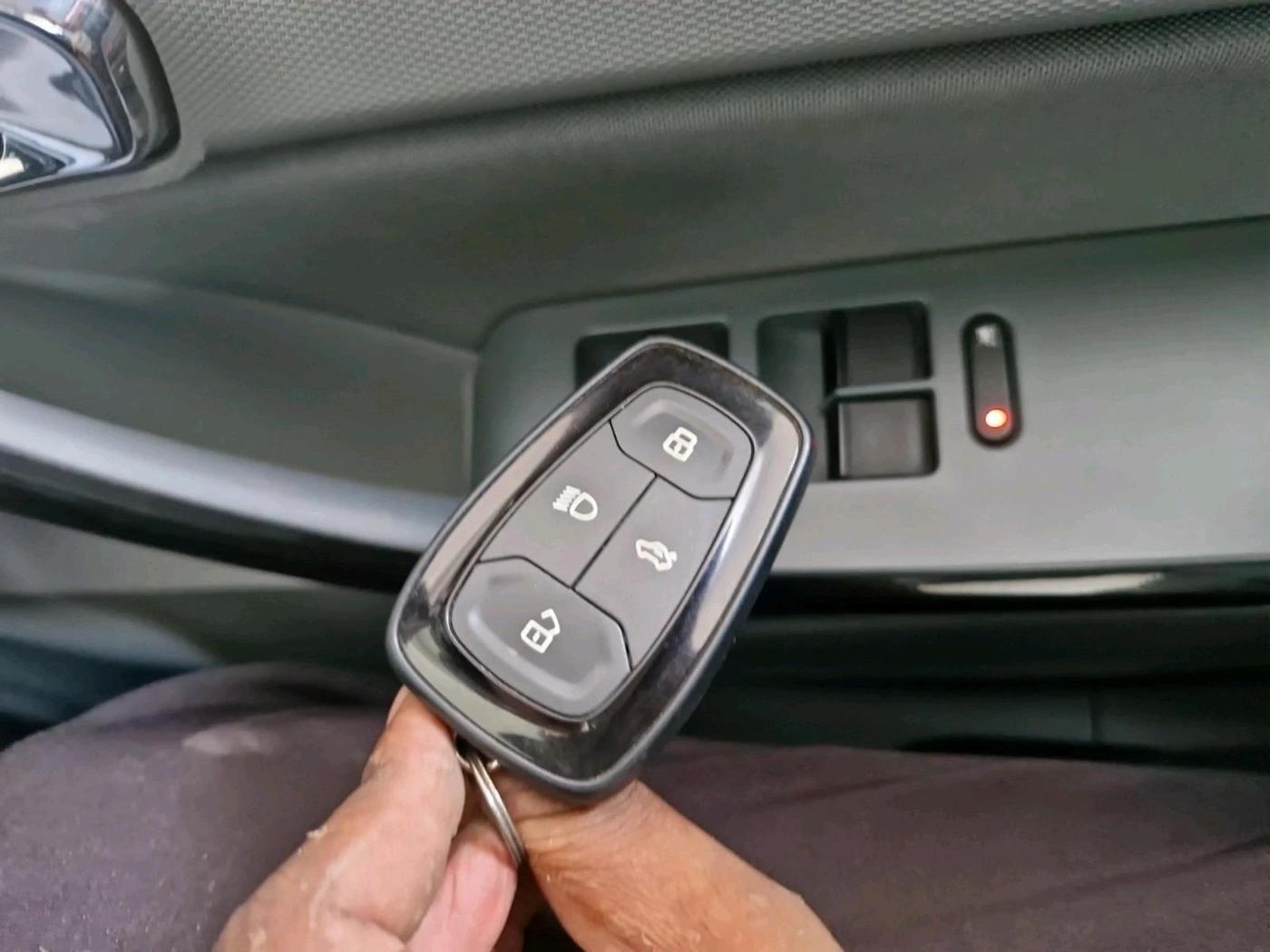 2020 Tata TIGOR XZ PLUS PETROL, Petrol, Manual, 20,891 km, interior