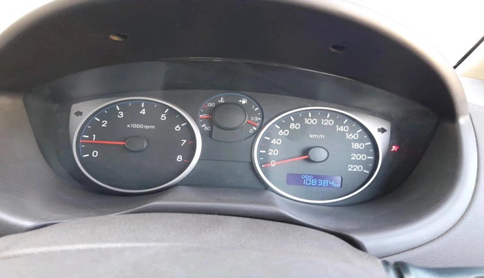 2011 Hyundai i20 SPORTZ 1.2, CNG, Manual, 1,08,384 km, interior