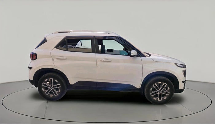 2025 Hyundai VENUE SX 1.5 CRDI, Diesel, Manual, 19,185 km, exterior