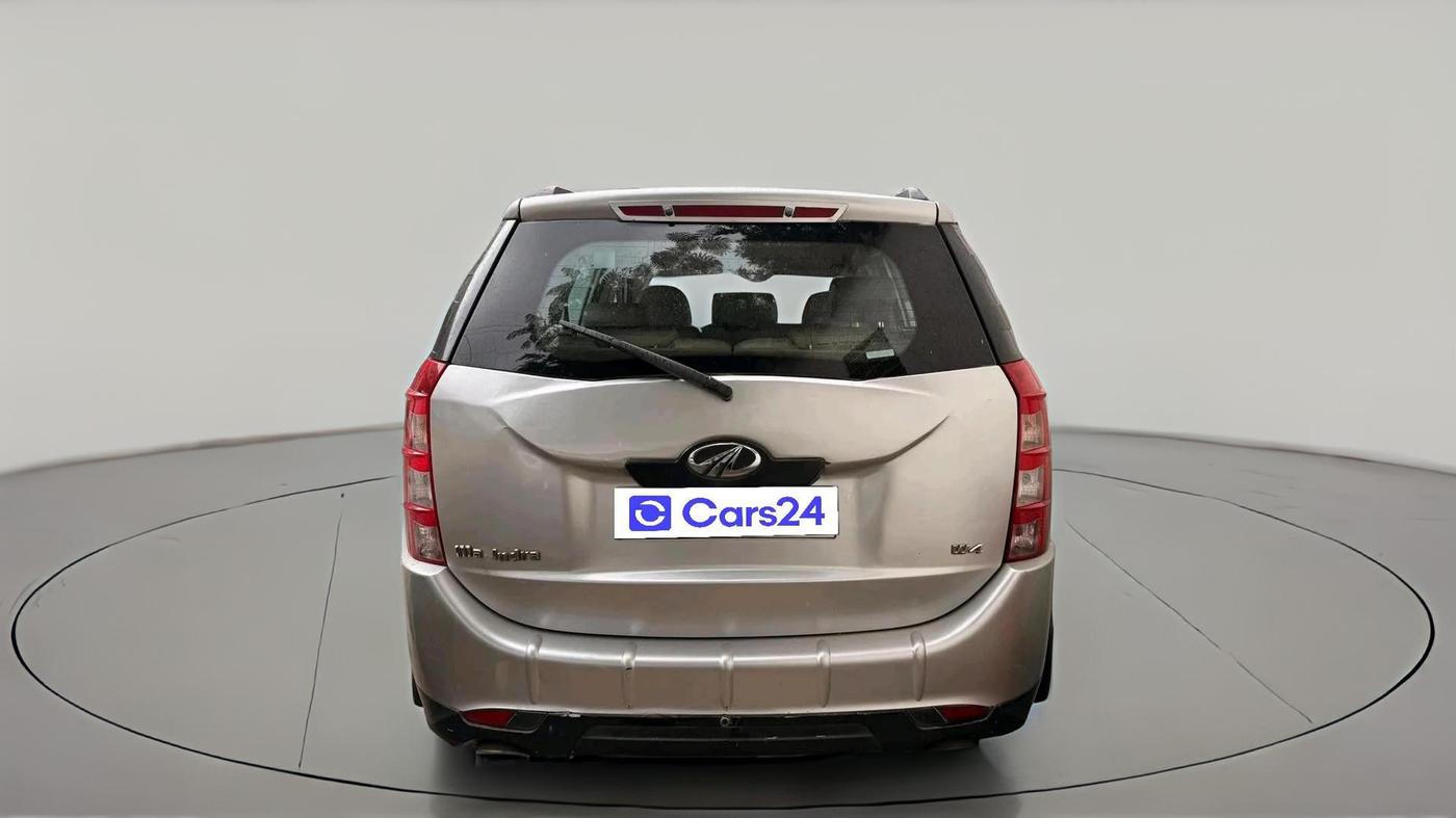 2015 Mahindra XUV500 W4, Diesel, Manual, 1,48,224 km, exterior