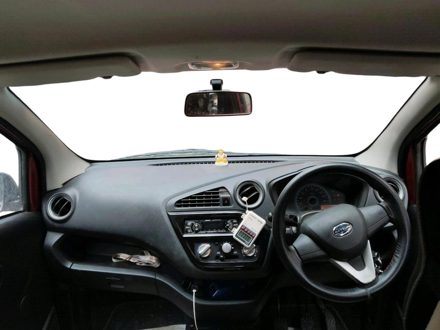 2017 Datsun Redi Go T (O), Petrol, Manual, 45,070 km, interior
