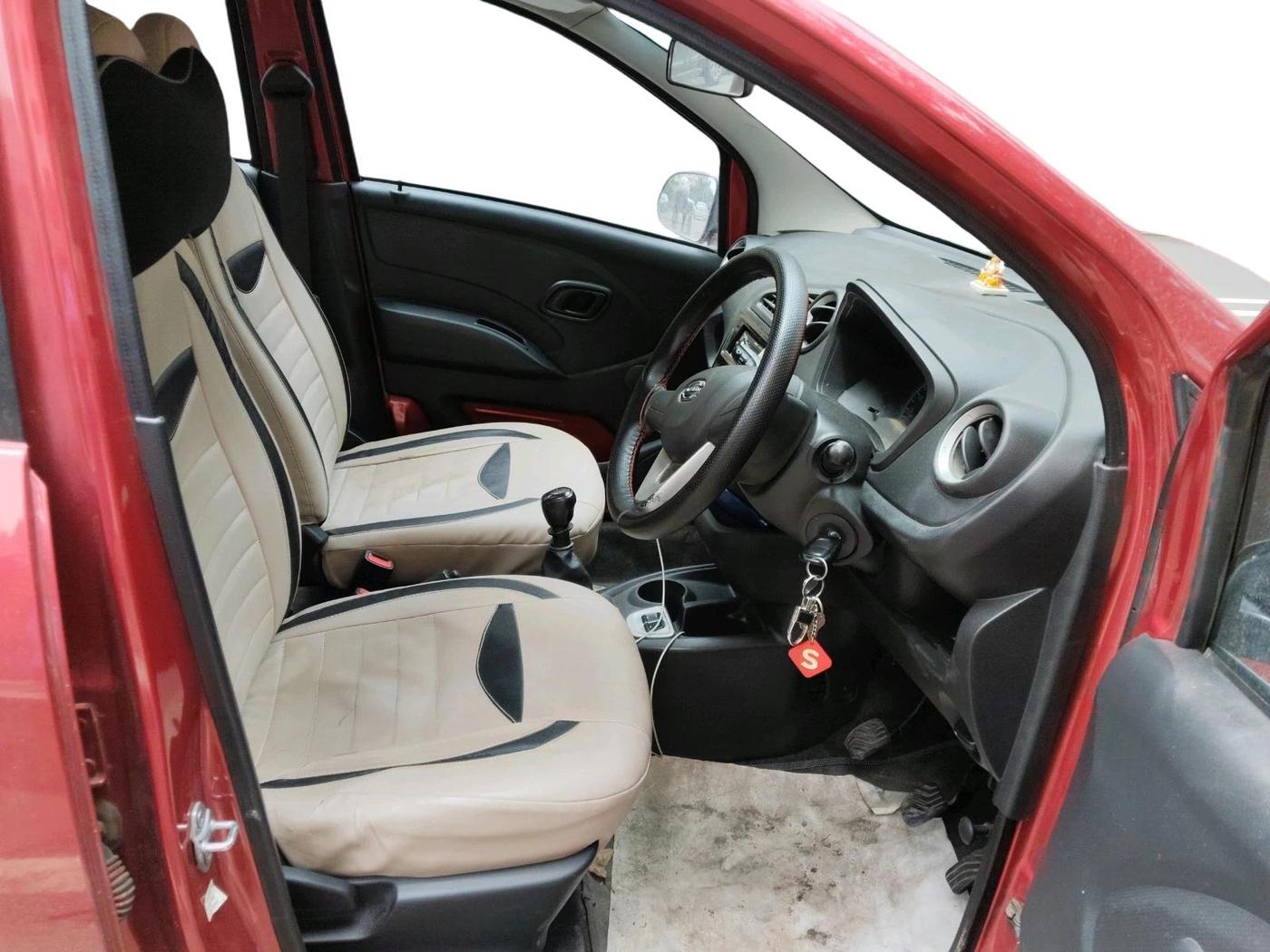 2017 Datsun Redi Go T (O), Petrol, Manual, 45,070 km, interior