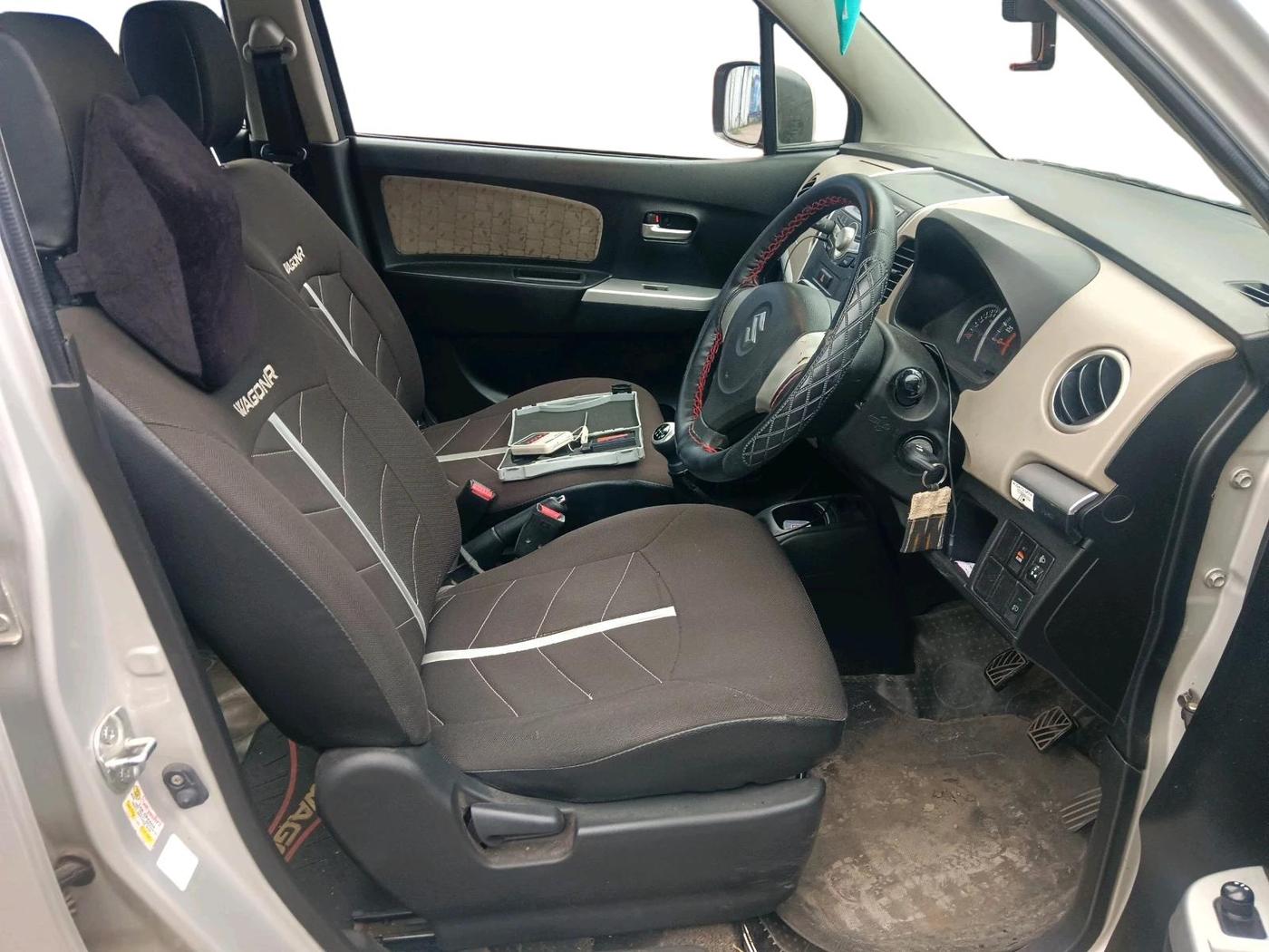 2014 Maruti Wagon R 1.0 VXI, Petrol, Manual, 67,773 km, interior