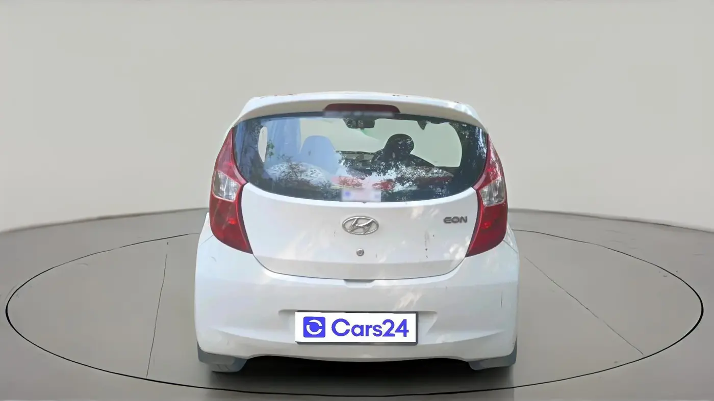 2017 Hyundai Eon MAGNA +, CNG, Manual, 82,220 km, exterior