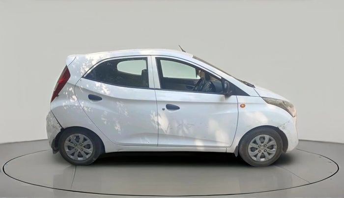 2017 Hyundai Eon MAGNA +, CNG, Manual, 82,220 km, exterior