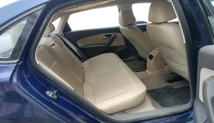 2013 Volkswagen Vento HIGHLINE 1.6 MPI, CNG, Manual, 78,266 km, interior