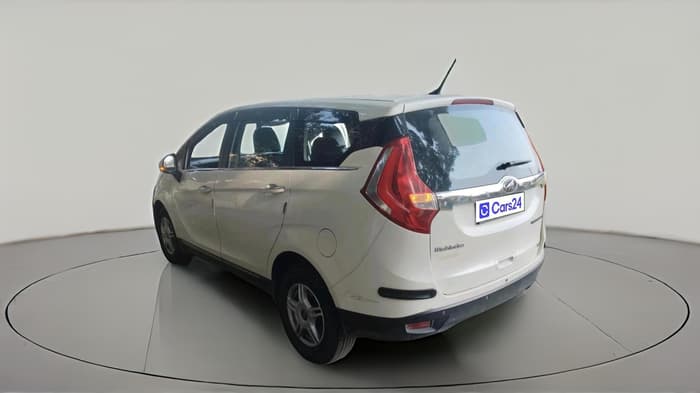 2018 Mahindra MARAZZO M6 7 STR, Diesel, Manual, 83,155 km, exterior