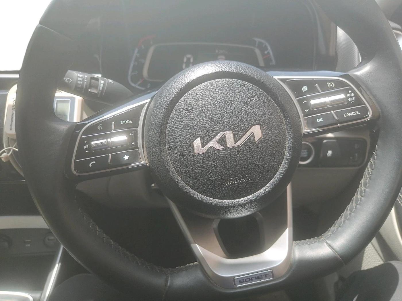 2022 KIA SONET HTX 1.5, Diesel, Manual, 28,626 km, interior