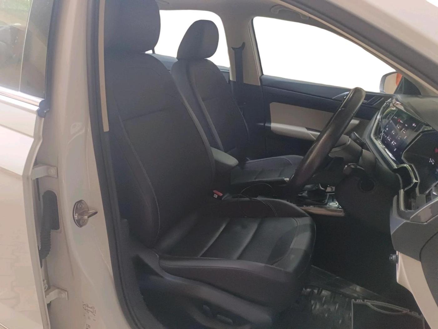 2024 Volkswagen VIRTUS GT PLUS TSI 1.5 EVO DSG, Petrol, Automatic, 16,841 km, interior