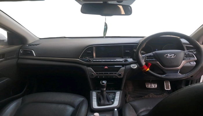 2017 Hyundai New Elantra 2.0 SX(O) AT PETROL, Petrol, Automatic, 60,809 km, interior