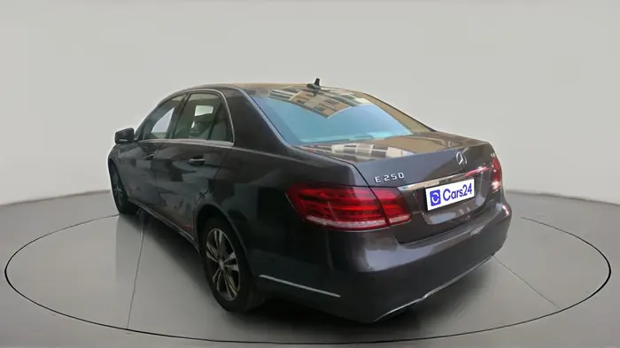 2013 Mercedes Benz E Class E 250 CDI AVANTGARDE, Diesel, Automatic, 72,883 km, exterior