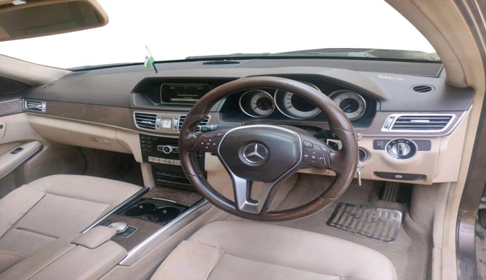 2013 Mercedes Benz E Class E 250 CDI AVANTGARDE, Diesel, Automatic, 72,883 km, interior
