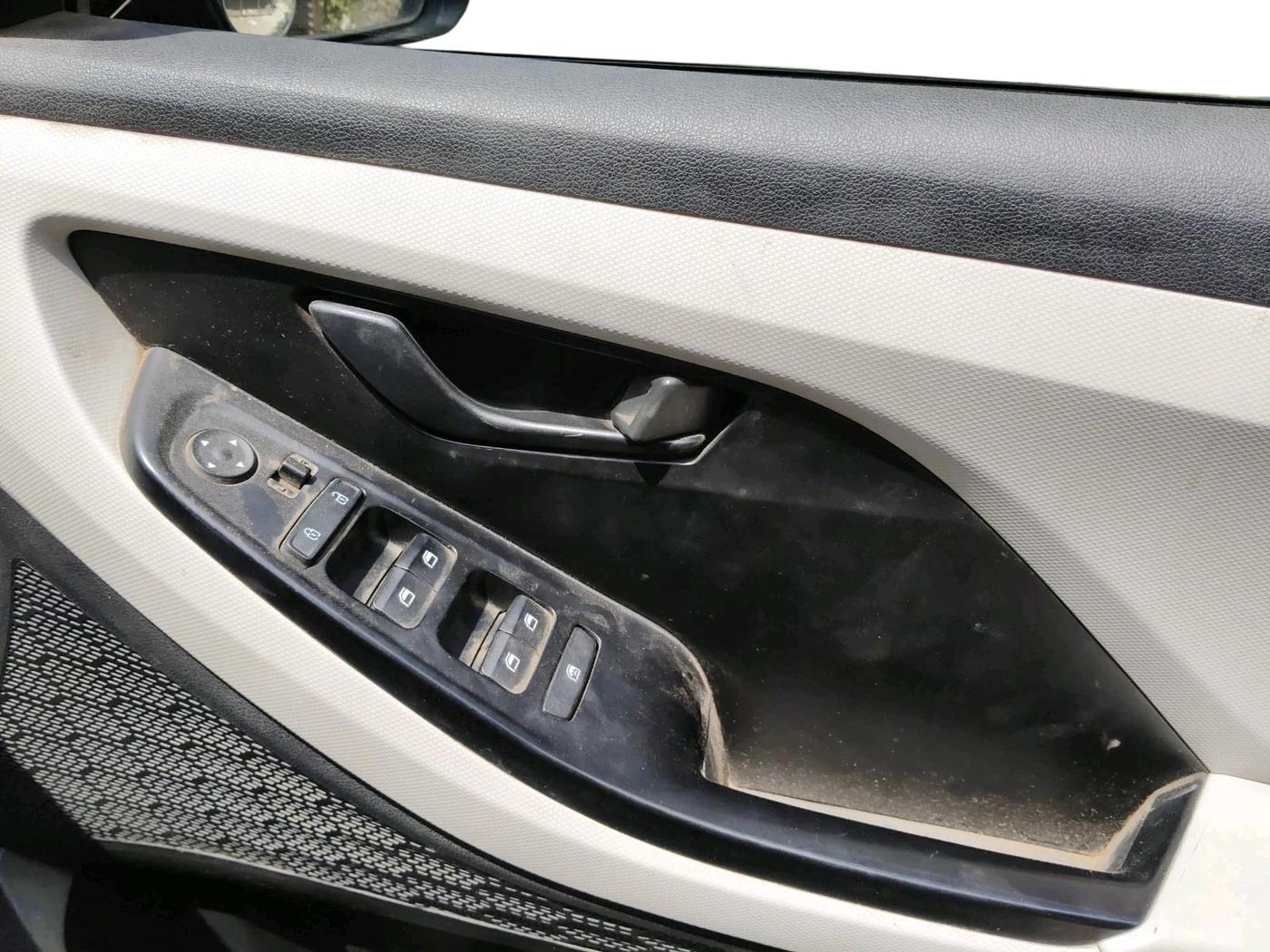 2021 Hyundai Creta E 1.5 PETROL, Petrol, Manual, 21,569 km, interior