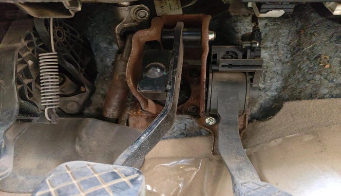 2013 Volkswagen Vento HIGHLINE 1.6 MPI, CNG, Manual, 1,44,651 km, interior