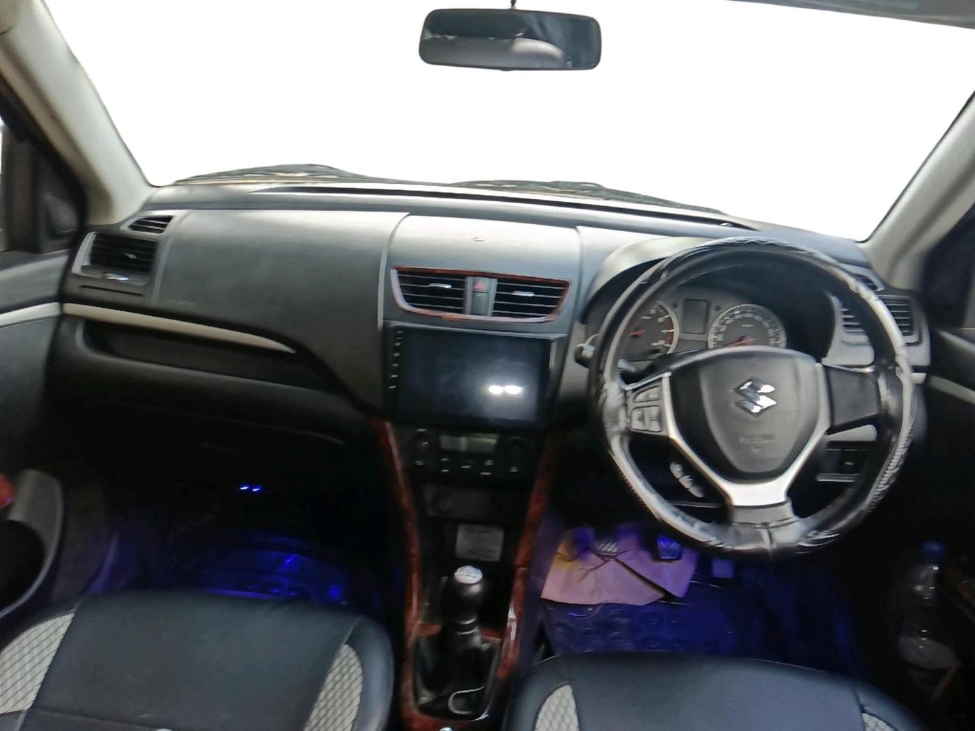 2015 Maruti Swift ZXI, Petrol, Manual, 68,968 km, interior