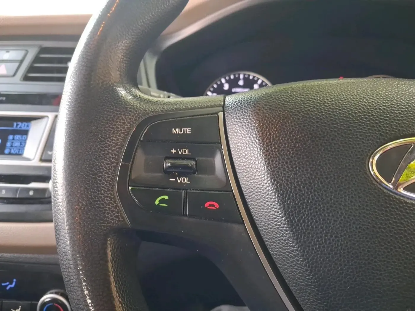 2016 Hyundai Elite i20 SPORTZ 1.2, CNG, Manual, 1,36,025 km, interior