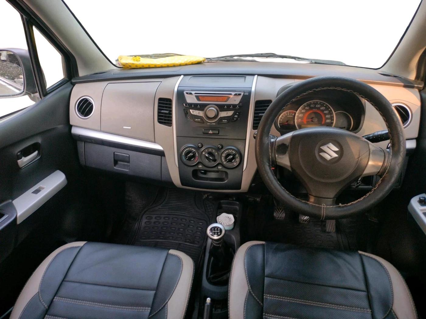 2014 Maruti Wagon R 1.0 VXI, Petrol, Manual, 95,986 km, interior