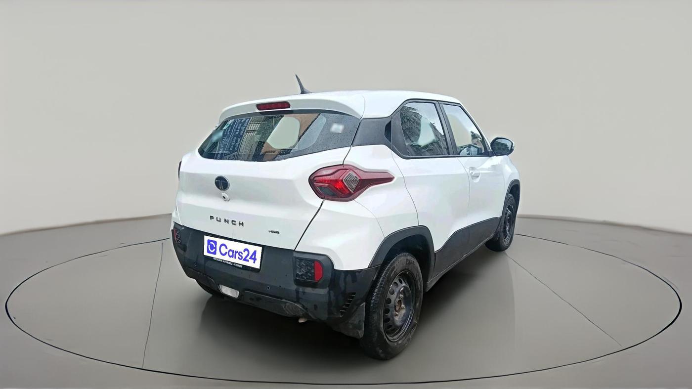 2024 Tata PUNCH ADVENTURE RHYTHM CNG, CNG, Manual, 29,790 km, exterior
