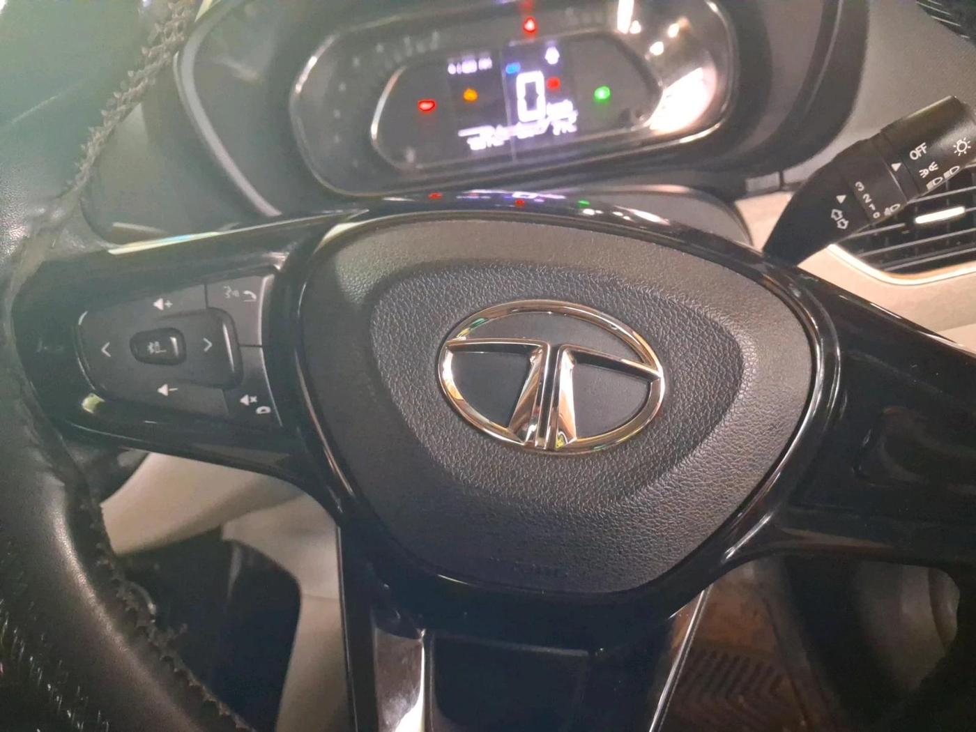 2022 Tata NEXON XZ PLUS DIESEL, Diesel, Manual, 78,974 km, interior