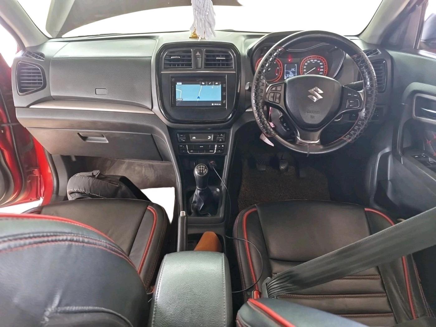 2016 Maruti Vitara Brezza ZDI PLUS DUAL TONE, Diesel, Manual, 2,14,505 km, interior