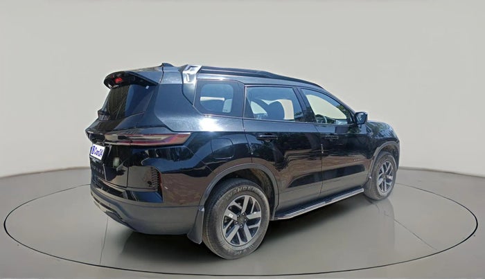 2025 Tata Safari PURE PLUS S DARK EDITION AT, Diesel, Automatic, 3,067 km, exterior