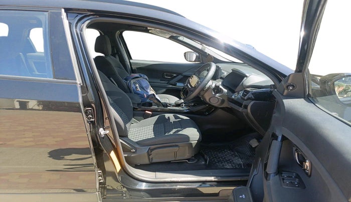 2025 Tata Safari PURE PLUS S DARK EDITION AT, Diesel, Automatic, 3,067 km, interior