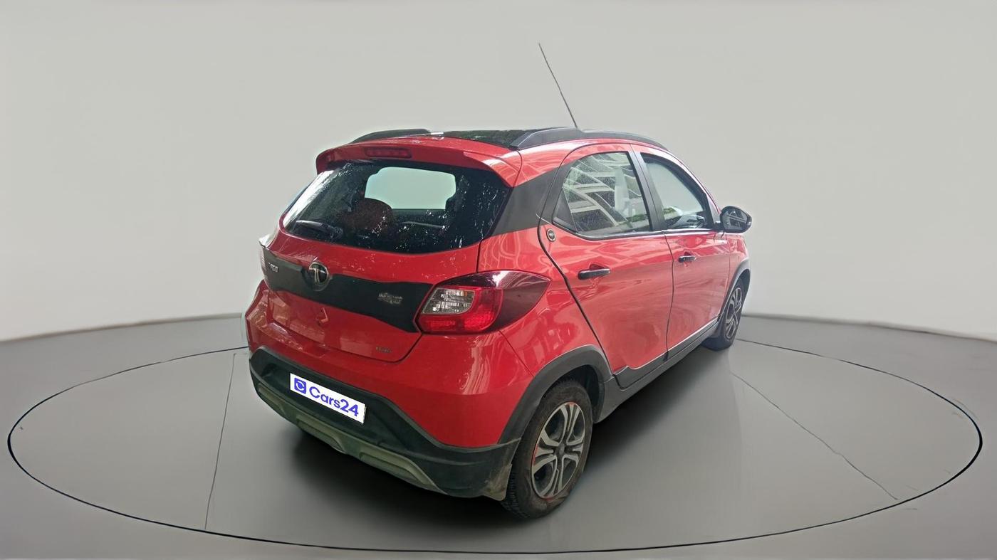 2024 Tata TIAGO NRG  NRG XZA CNG, CNG, Automatic, 7,603 km, exterior
