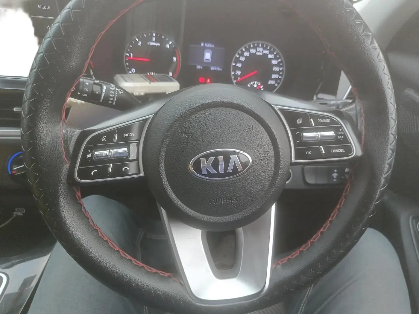 2020 KIA SELTOS HTK PLUS 1.5 DIESEL, Diesel, Manual, 87,000 km, interior