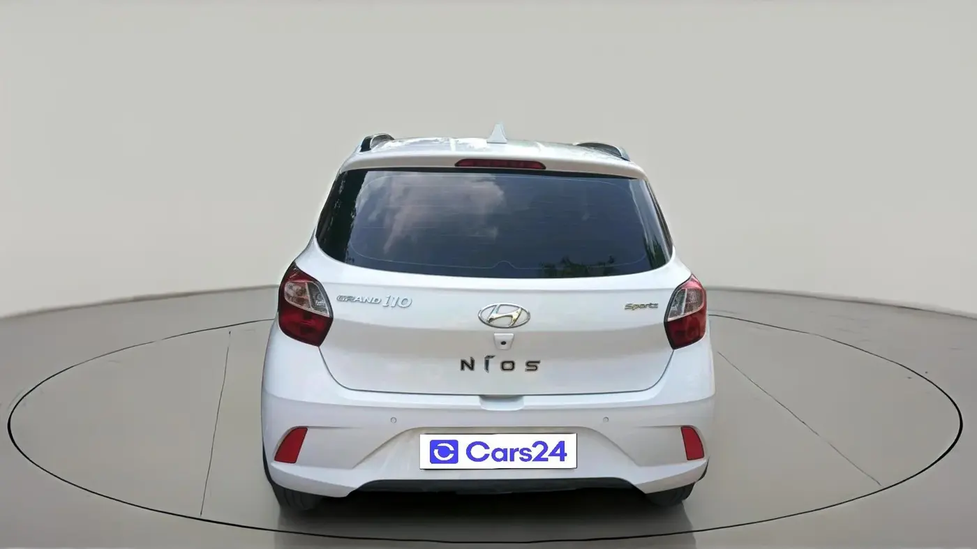 2022 Hyundai GRAND I10 NIOS SPORTZ 1.2 KAPPA VTVT, Petrol, Manual, 27,337 km, exterior