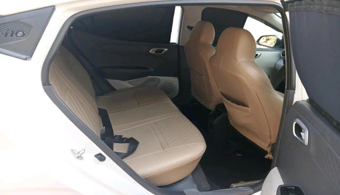 2022 Hyundai GRAND I10 NIOS SPORTZ 1.2 KAPPA VTVT, Petrol, Manual, 27,337 km, interior