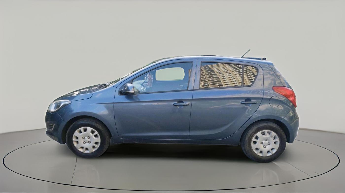 2013 Hyundai i20 MAGNA 1.2, Petrol, Manual, 1,03,229 km, exterior
