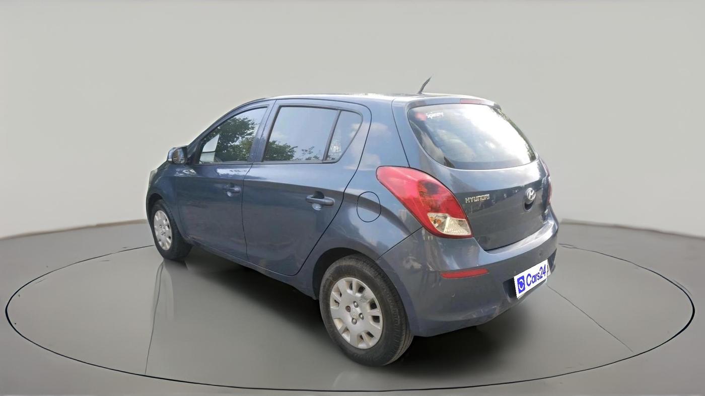 2013 Hyundai i20 MAGNA 1.2, Petrol, Manual, 1,03,229 km, exterior