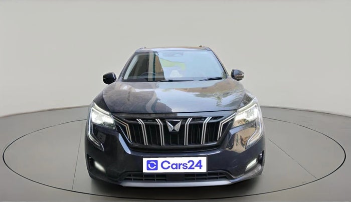 2024 Mahindra XUV700 AX 7 P AT 7 STR, Petrol, Automatic, 4,588 km, exterior