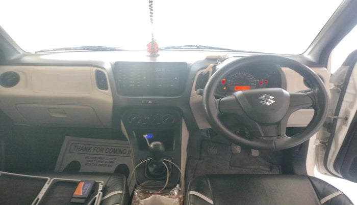 2022 Maruti New Wagon-R LXI (O) 1.0, Petrol, Manual, 28,617 km, interior