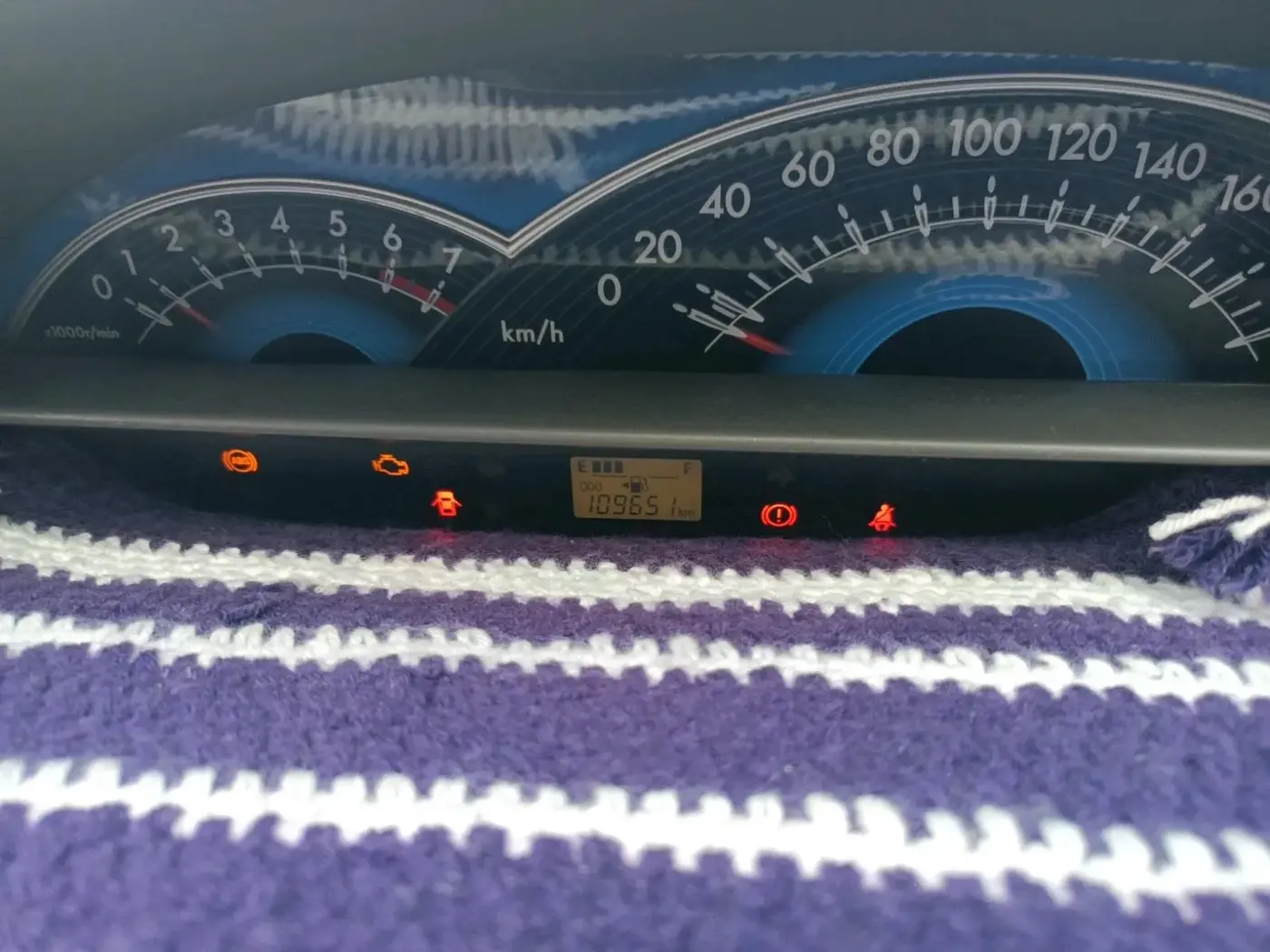 2013 Toyota Etios V, CNG, Manual, 1,09,651 km, interior