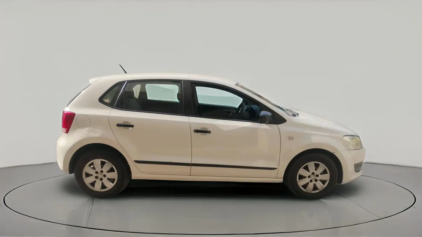 2011 Volkswagen Polo TRENDLINE 1.2L PETROL, Petrol, Manual, 1,36,081 km, exterior