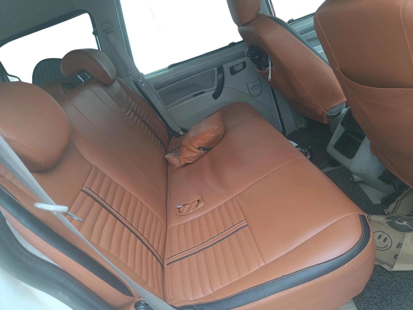 2017 Mahindra Scorpio S6 PLUS, Diesel, Manual, 1,37,284 km, interior