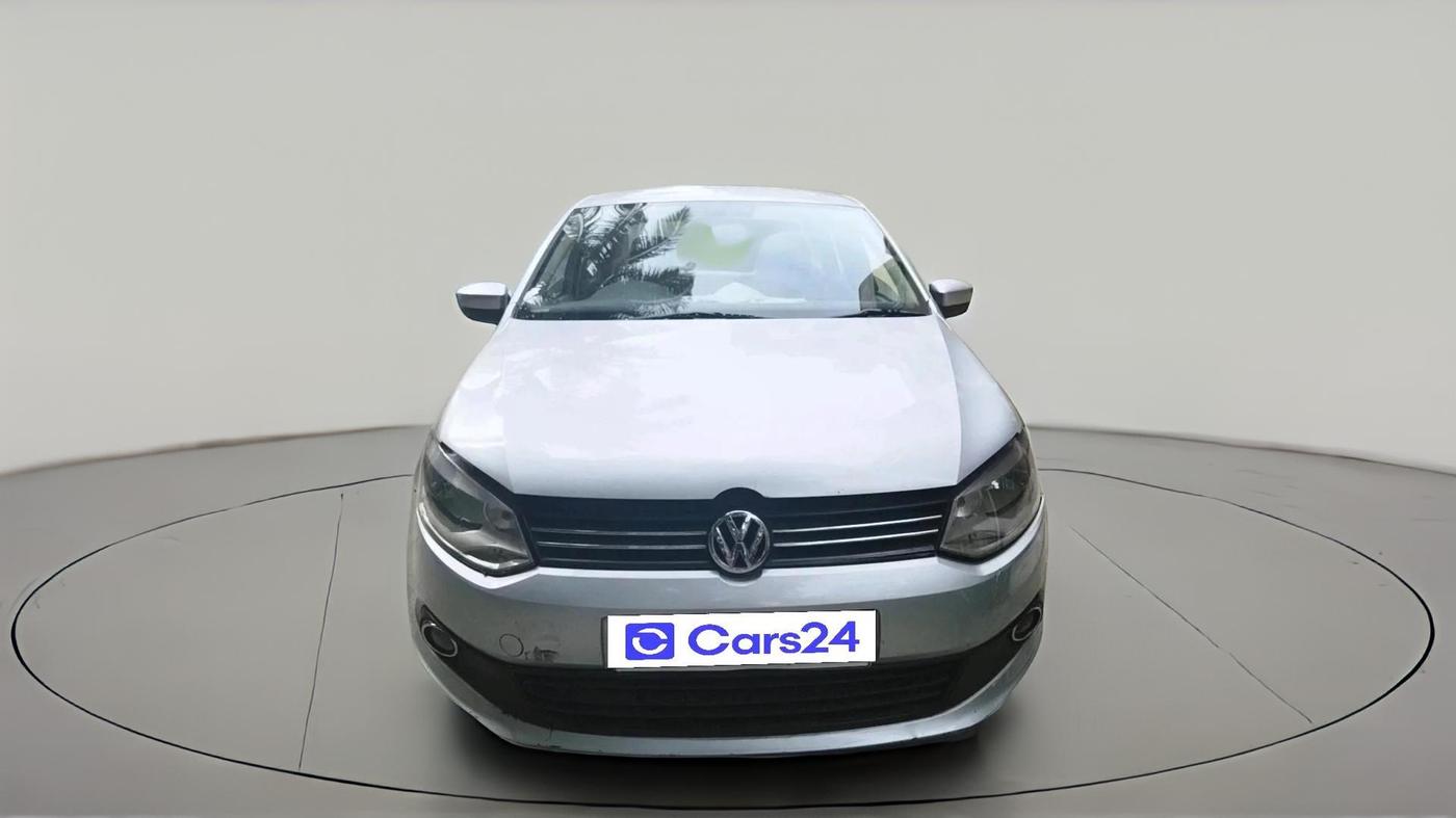 2011 Volkswagen Vento HIGHLINE PETROL AT, CNG, Automatic, 1,86,107 km, exterior