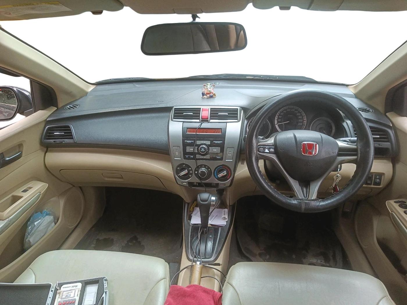 2012 Honda City 1.5L I-VTEC S AT, Petrol, Automatic, 1,28,440 km, interior