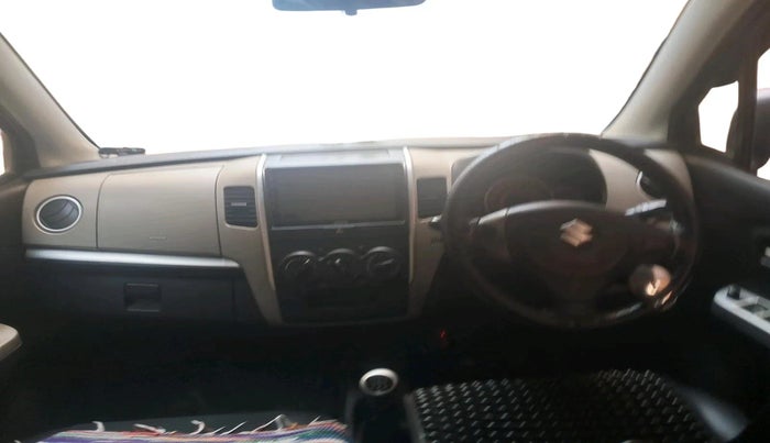 2014 Maruti Wagon R 1.0 VXI, CNG, Manual, 1,48,239 km, interior