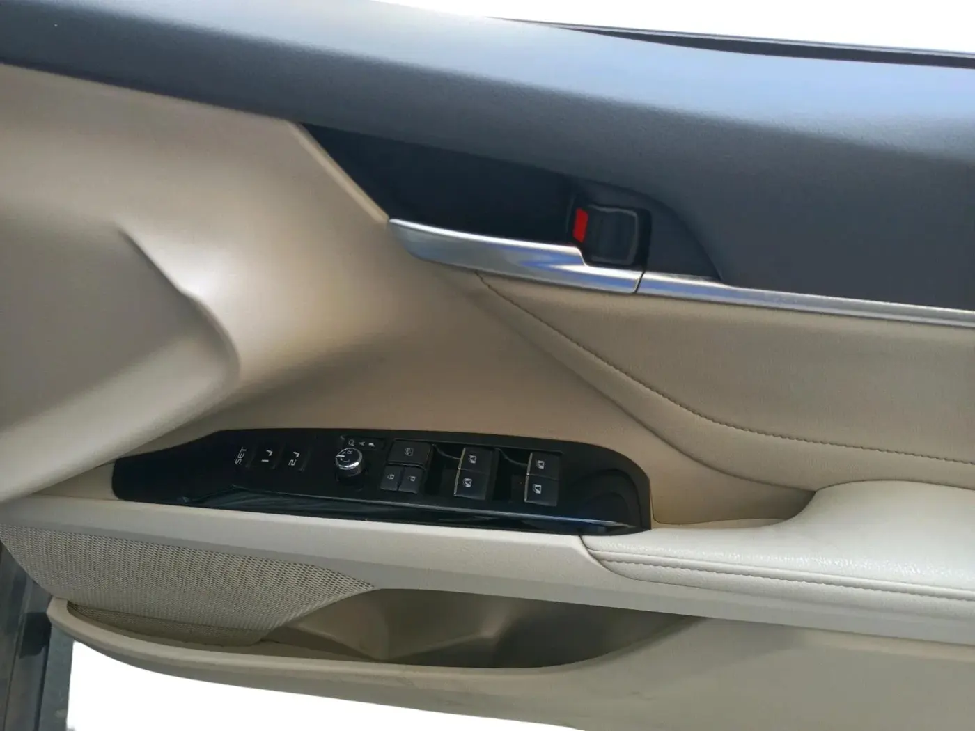 2020 Toyota Camry HYBRID, Hybrid, Automatic, 53,547 km, interior
